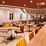 Hampton By Hilton