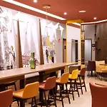 Hampton By Hilton Hotell