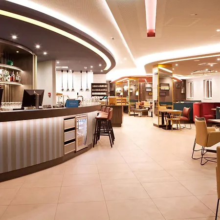 Отель Hampton By Hilton Регенсбург