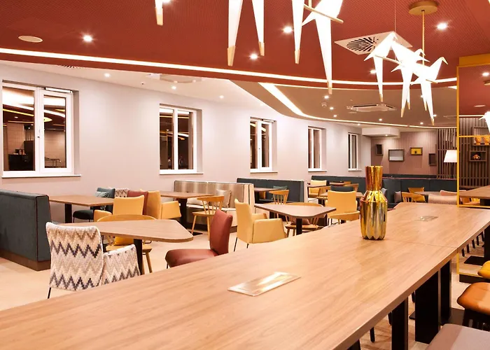 Hampton By Hilton 3* Regensburg