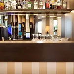 Hotel Hampton By Hilton 3*
