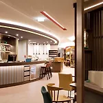 Hampton By Hilton Hotel