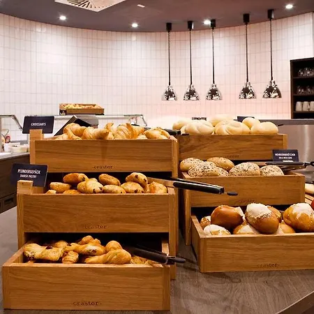 Hotel Hampton By Hilton Regensburg