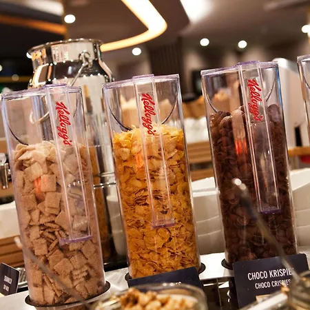 Hampton By Hilton Regensburg