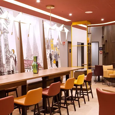 Hampton By Hilton Hotell