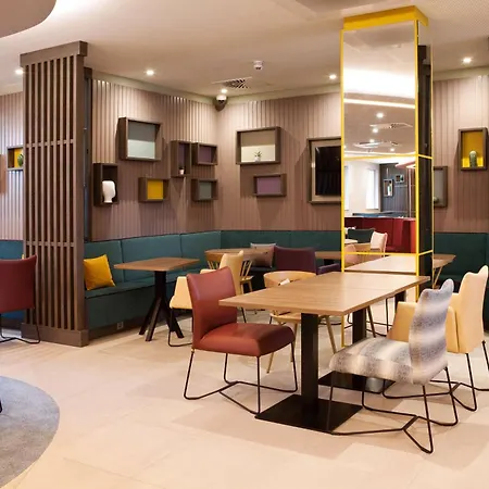 Hampton By Hilton Hotel 3*