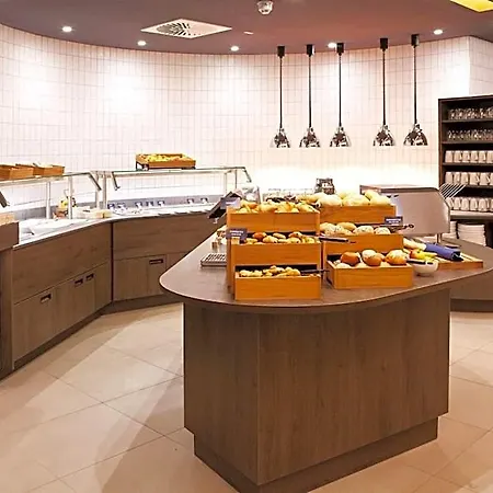 Hotell Hampton By Hilton