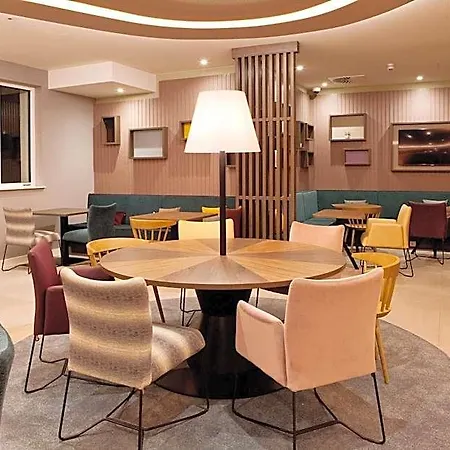 Hotell Hampton By Hilton