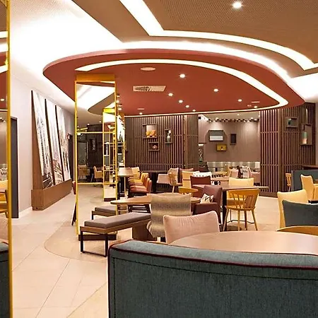 Hotell Hampton By Hilton Regensburg