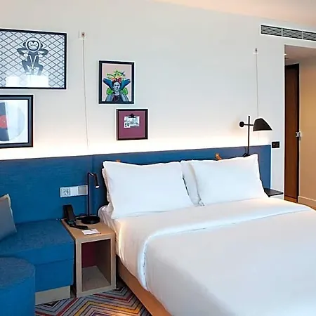 Hotell Hampton By Hilton Regensburg
