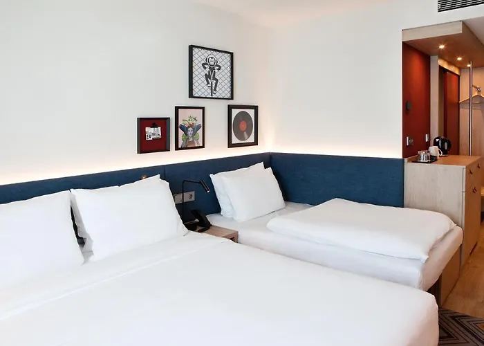 Hampton By Hilton