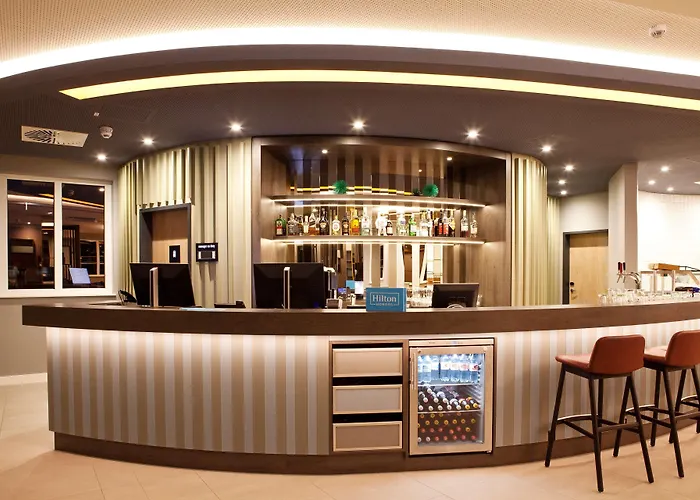 Hampton By Hilton 3*